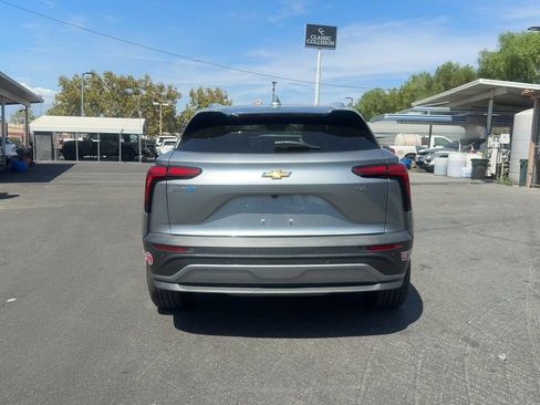 Used 2024 Chevrolet Blazer EV LT AWD/4WD image 7