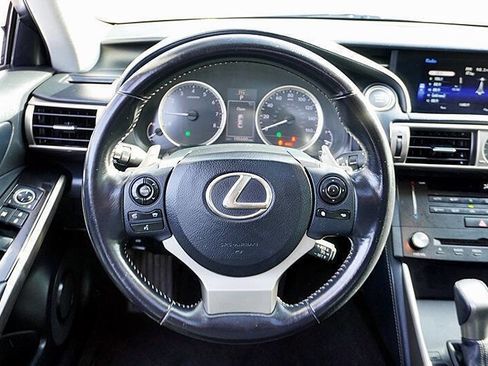 Used 2016 Lexus IS 200t image 21