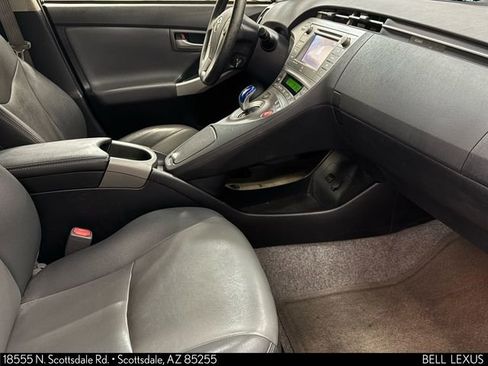 Used 2014 Toyota Prius Four FWD image 26