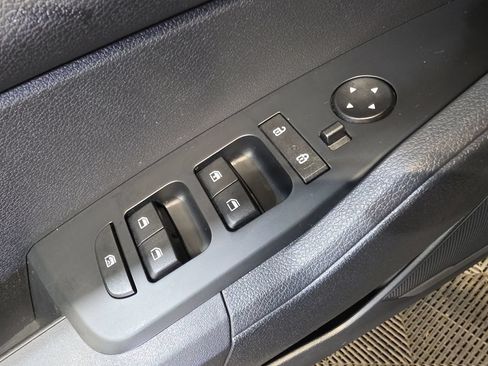 Used 2024 Kia Sportage LX AWD/4WD image 15