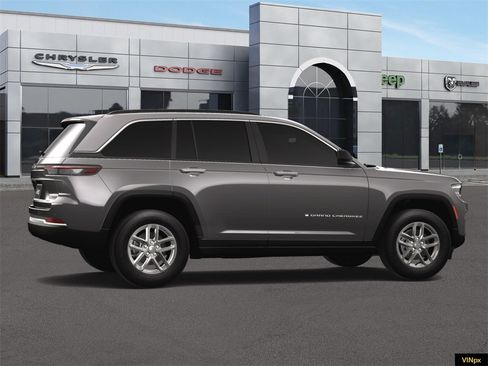 New 2025 Jeep Grand Cherokee Laredo X image 34