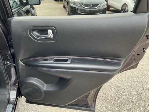 Used 2012 Nissan Rogue SL AWD/4WD image 28