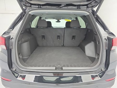 Used 2023 Chevrolet Equinox LT AWD/4WD image 48