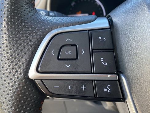 Certified 2023 Toyota Sienna XSE w/ XSE Plus Package AWD/4WD image 33