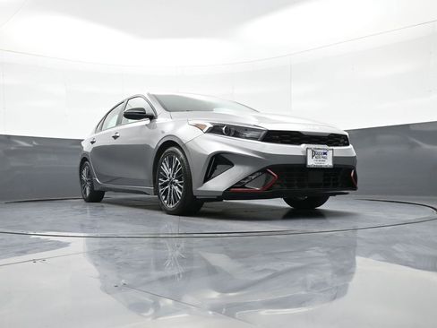 Certified 2023 Kia Forte GT-Line w/ GT-Line Premium Package image 27