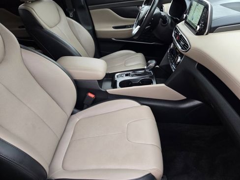 Used 2020 Hyundai Santa Fe Limited image 13