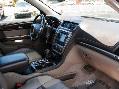 Used 2014 GMC Acadia Denali FWD image 30