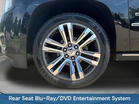 Used 2017 GMC Yukon Denali w/ Open Road Package RWD image 34