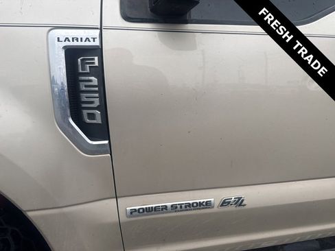 Used 2017 Ford F250 Lariat w/ Chrome Package AWD/4WD image 8