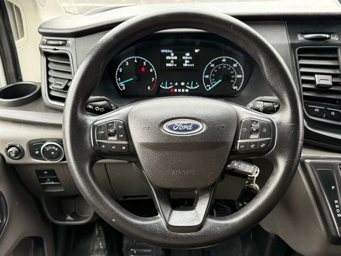 Used 2022 Ford Transit 250 Low Roof w/ Exterior Upgrade Package RWD image 10