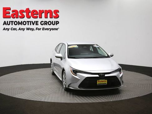 Used 2024 Toyota Corolla LE image 50