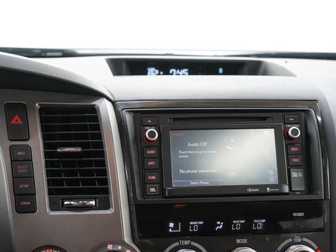 Used 2014 Toyota Sequoia Platinum AWD/4WD image 20