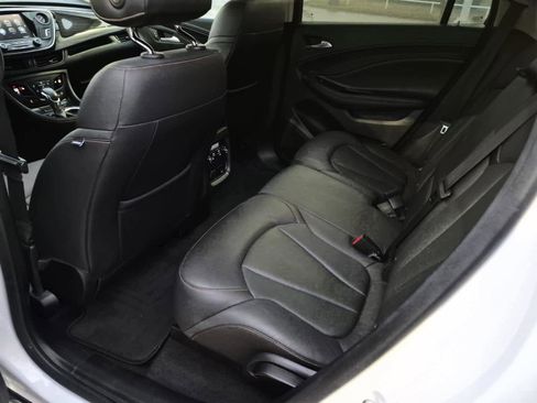 Used 2017 Buick Envision Essence image 13