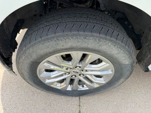 Used 2024 Ford F150 Lariat w/ Equipment Group 502A High AWD/4WD image 10