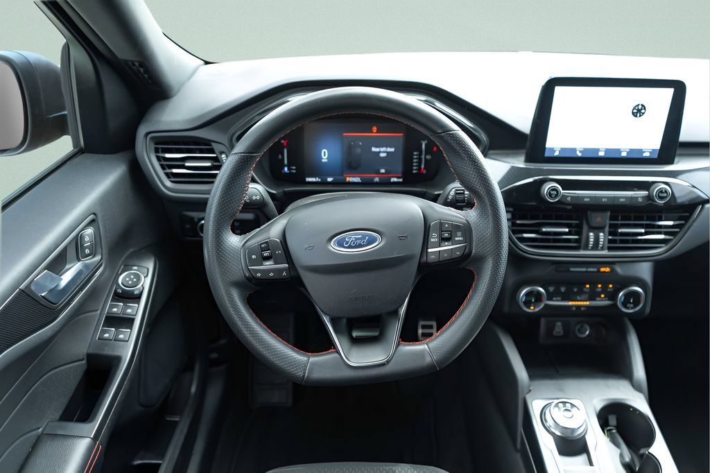 Used 2024 Ford Escape ST-Line FWD image 18