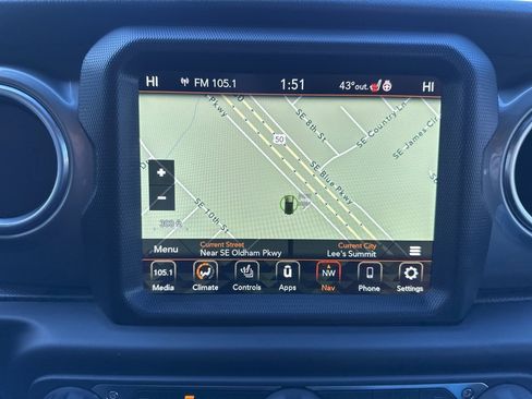 Used 2021 Jeep Wrangler Unlimited Sahara image 70