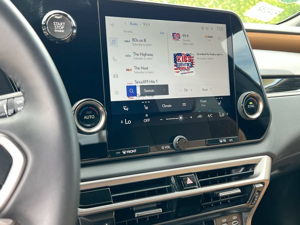 Certified 2025 Lexus RX 350 FWD w/ Technology Package image 15