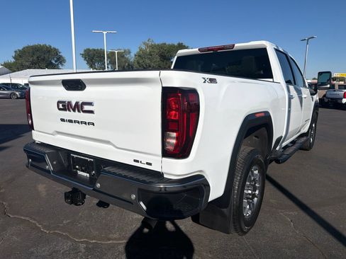Used 2025 GMC Sierra 2500 SLE w/ SLE Value Package; AWD/4WD image 8