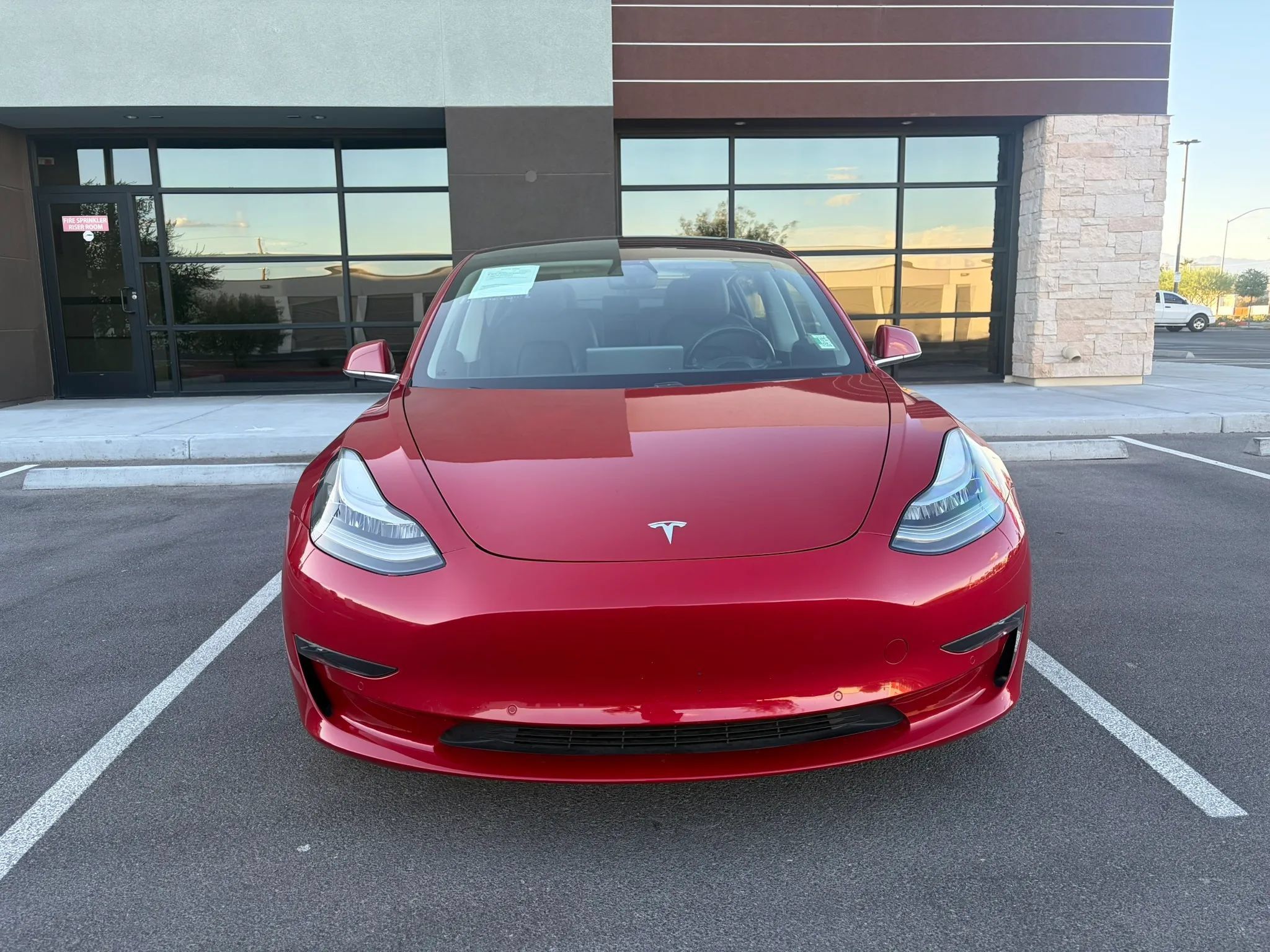 Used 2019 Tesla Model 3 Standard Range Plus RWD image 3