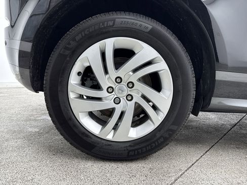 Used 2022 Land Rover Range Rover Evoque R-Dynamic S image 41