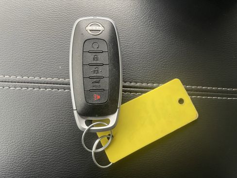 Used 2025 Nissan Murano SL w/ Cargo Package image 29