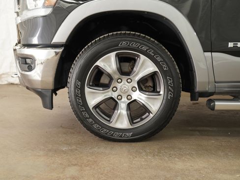 Used 2020 RAM 1500 Laramie AWD/4WD image 17