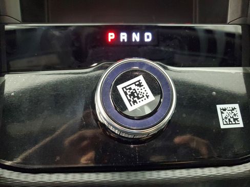 New 2025 Jeep Grand Cherokee Altitude image 20