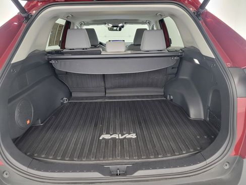 Used 2023 Toyota RAV4 Limited image 31