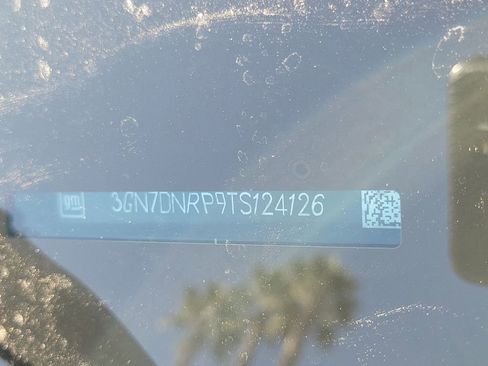 New 2026 Chevrolet Equinox EV LT image 24