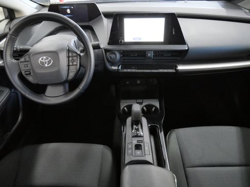 Certified 2025 Toyota Prius LE image 11