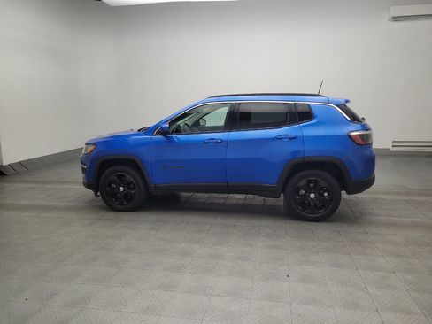 Used 2021 Jeep Compass Latitude AWD/4WD image 3