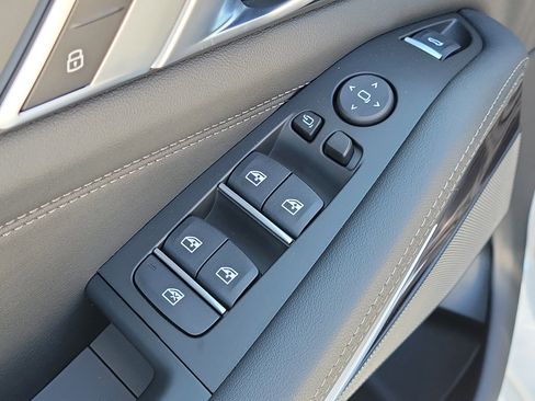 New 2026 BMW X5 xDrive40i w/ M Sport Package image 16