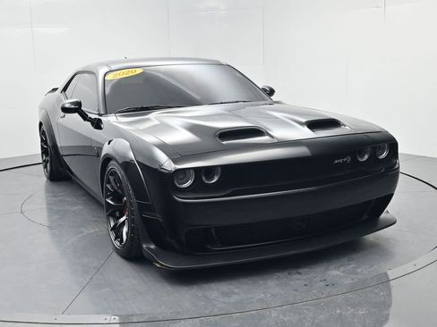 Used 2020 Dodge Challenger SRT Hellcat image 2