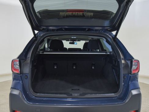 Used 2025 Subaru Outback Premium AWD/4WD image 17