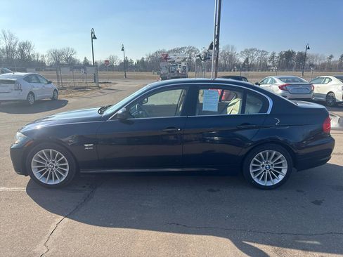 Used 2010 BMW 335i xDrive Sedan image 8