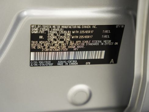 Used 2016 Toyota RAV4 LE AWD/4WD image 33