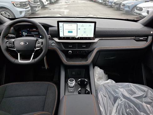 New 2026 Ford Explorer Tremor image 8