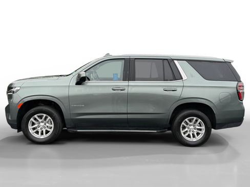 Used 2024 Chevrolet Tahoe LT image 2