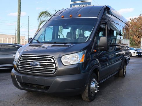 Used 2016 Ford Transit 350 XLT RWD image 2