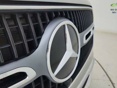 Used 2026 Mercedes-Benz GLC 350e 4MATIC image 16