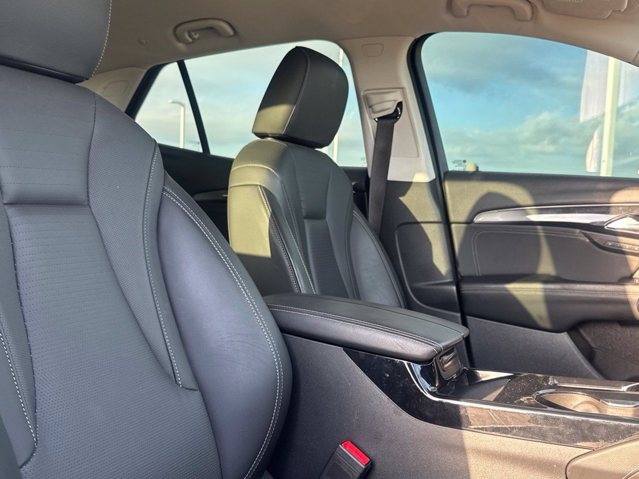 Used 2024 Buick Envision Preferred AWD/4WD image 29