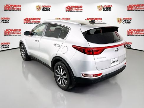 Used 2017 Kia Sportage EX w/ EX Technology Package AWD/4WD image 2