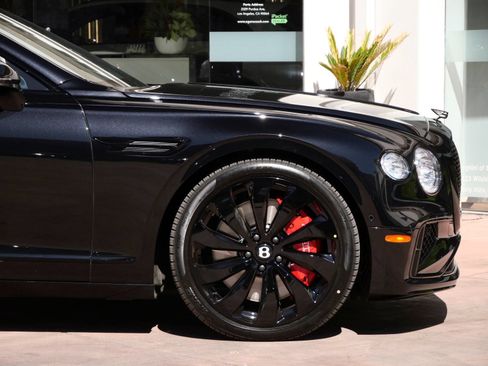 New 2026 Bentley Flying Spur Plug-In Hybrid AWD/4WD image 6