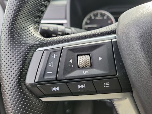 Used 2024 Mitsubishi Outlander SE image 24