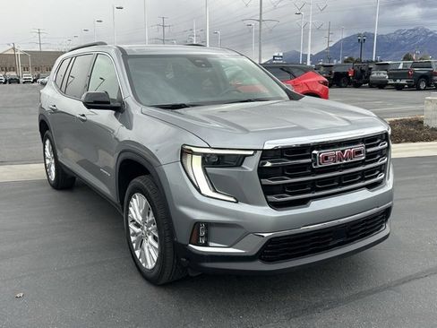 Certified 2025 GMC Acadia Elevation w/ Elevation Premium Package image 28