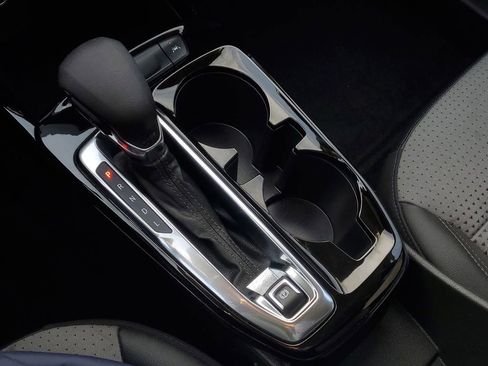 Used 2024 Chevrolet Trax LT image 22