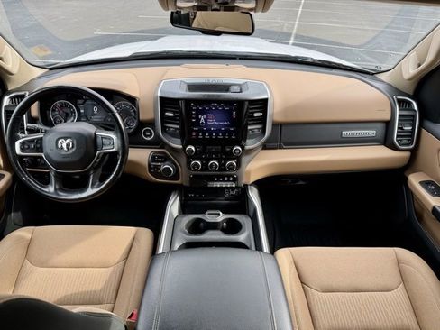 Used 2019 RAM 1500 Big Horn image 25