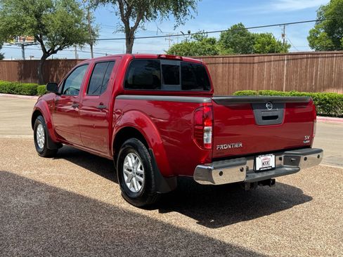 Used 2017 Nissan Frontier SV w/ SV Value Truck Package RWD image 10