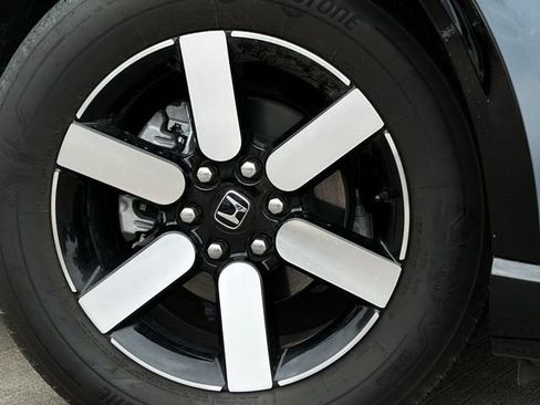 Used 2024 Honda Prologue Touring image 11