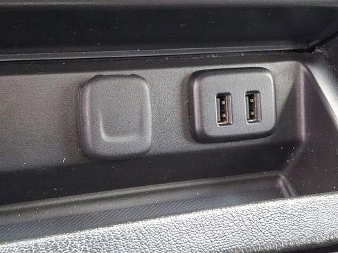 Used 2017 GMC Yukon XL Denali w/ Open Road Package image 29